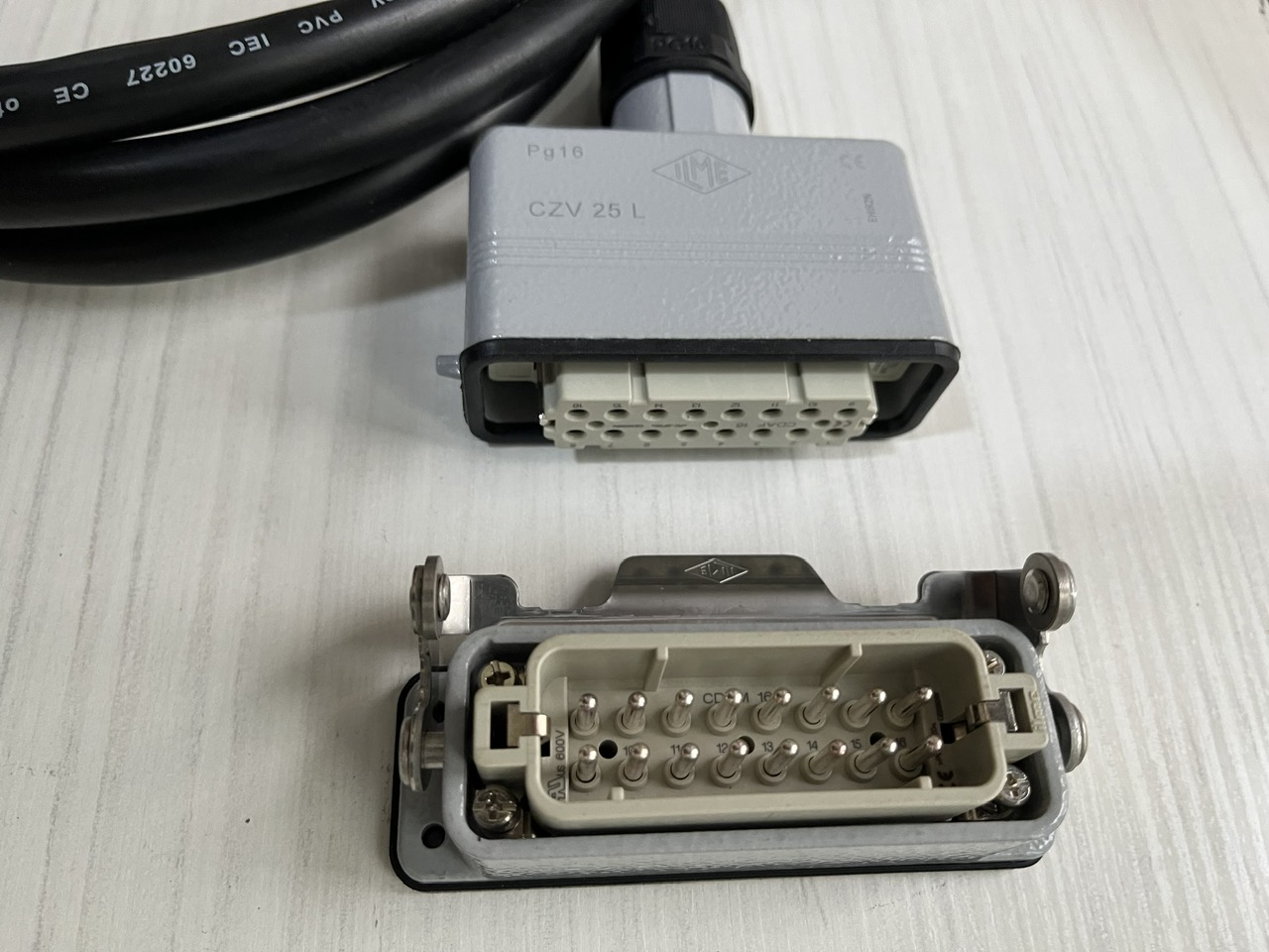 hot runner cable