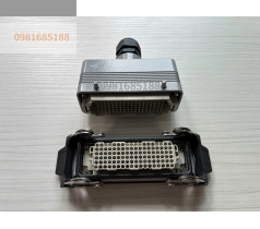 Giắc cắm 108 chân 10A đầu ra cáp phía trên loại khóa kép