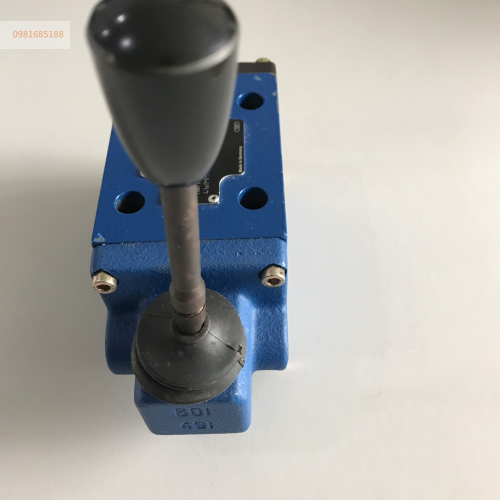 Van Rexroth MNR: R900591592 4WMM 10 D31