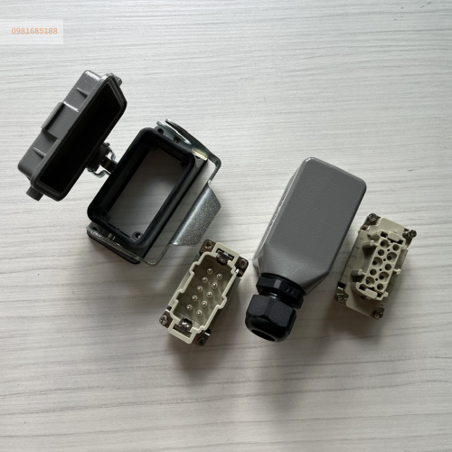 Đầu nối cáp điện 10 chân 16A đế âm hãng Degson