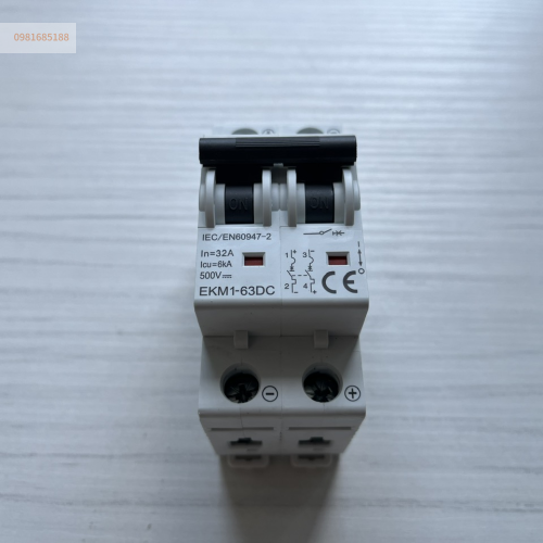 CB đóng cắt DC 2P 32A EKM1-63DC hãng Chanan