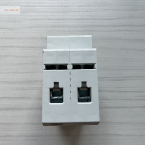 CB đóng cắt điện DC 16A 2P EKM1-63DC 16A Hãng Chanan