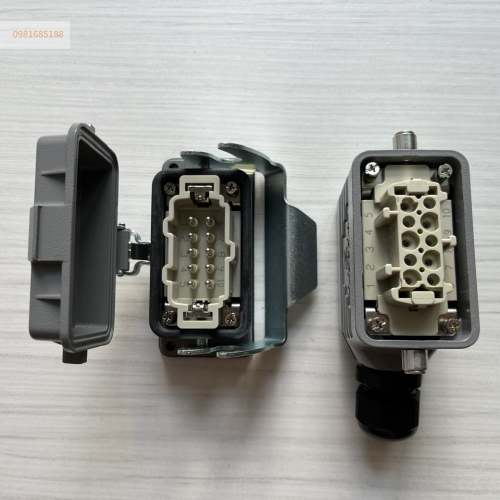 Đầu nối cáp điện 10 chân 16A đế âm hãng Degson