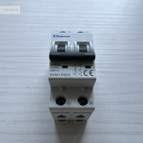 CB đóng cắt DC 2P 32A EKM1-63DC hãng Chanan
