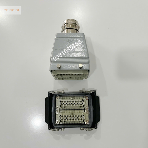 Giắc cắm ( jack cắm ) 32 chân 16A 2 khóa cáp ra trên ILME