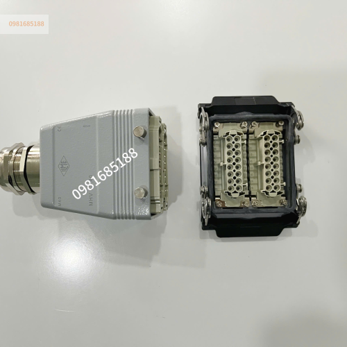 Giắc cắm ( jack cắm ) 32 chân 16A 2 khóa cáp ra trên ILME