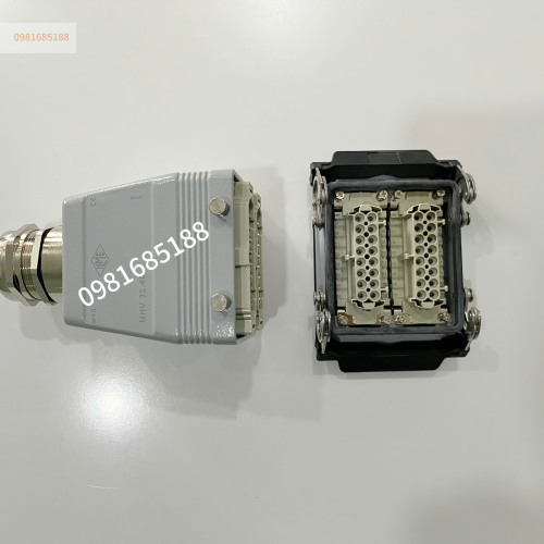 Giắc cắm ( jack cắm ) 32 chân 16A 2 khóa cáp ra trên ILME