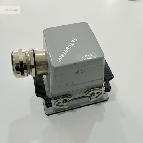 Giắc cắm 32 chân 16A hãng ILME đế âm đầu ra cáp bên PG29