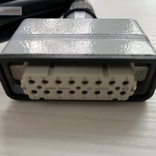 Cáp nguồn Hot runner 16 chân 16A sử dụng dây 8 lõi